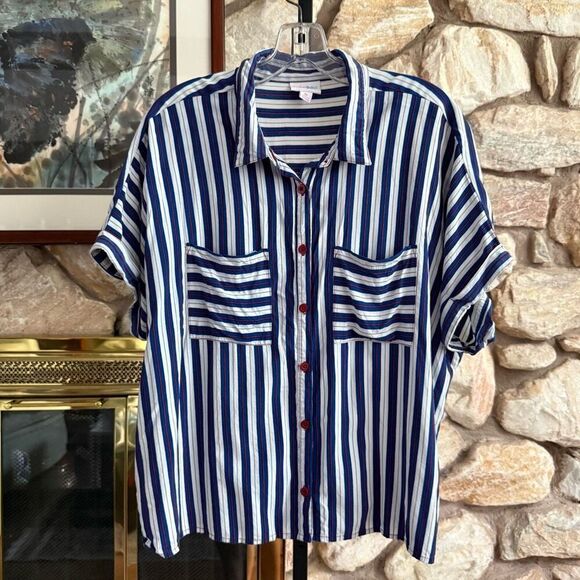 Lularoe Women’s blue and red stripe Amy top - Picture 1 of 11